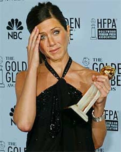 Parece que éste es el año de Jennifer Aniston. Si hace poco más de un mes obtenía el Emmy por su papel de Rachel en <i>Friends</i>, este misma labor le ha servido ahora para llevarse  a su casa el Globo de Oro como mejor actriz de comedia en televisión. Una buena despedida para una serie que ha marcado una época.