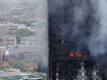 Testemunha relata as cenas de horror vividas durante o incêndio de um prédio residencial em Londres