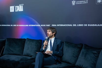 Ernest Urtasun, durante la conferencia de prensa de esta mañana en la FIL Guadalajara.