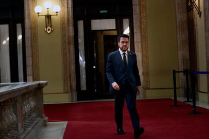 El presidente de la Generalitat, Pere Aragonès, a su llegada a la sesión plenaria del jueves en el Parlament.