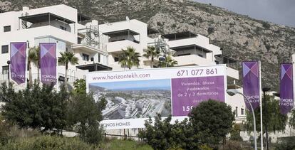 Promoción de viviendas en la costa española. 