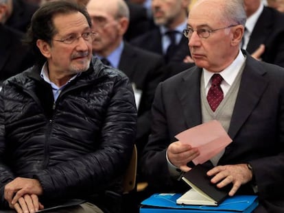 Rodrigo Rato junto al ex consejero de Bankia José Antonio Moral Santin ) 