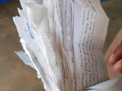 Ejemplos de cartas de una de las 'cajas que hablan' de la ONG keniana Polycom Development.