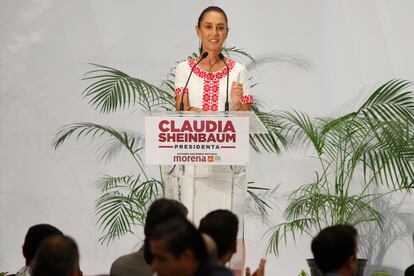 Claudia Sheinbaum durante un encuentro con empresarioes en Guadalajara (Estado de Jalisco), este martes.