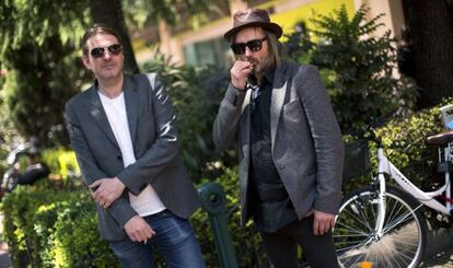 Los escritores Jerker Erikson y Hâkan Axlander
