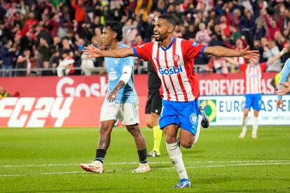 Yangel Herrera celebra el gol del Girona.