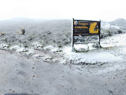 Cae nieve en el páramo de Sumapaz después de varias décadas, 24 de junio de 2022.