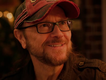 “En mis películas solo pago a la gente que se dedica a esto”