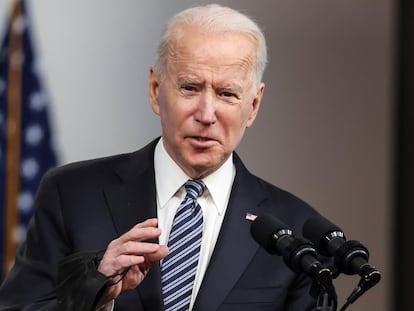 El presidente de Estados Unidos, Joe Biden, habla en conferencia de prensa en la Casa Blanca en Washington.