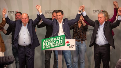 El PNV celebra los resultados electorales vascos, este domingo en Bilbao.