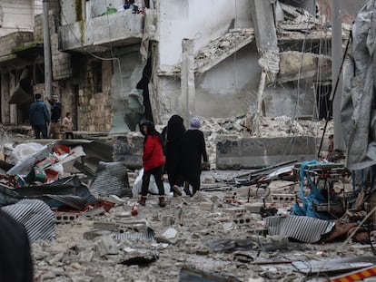 Foto: Edificios dañados por bombardeos aéreos rusos en Idlib, el pasado enero. 