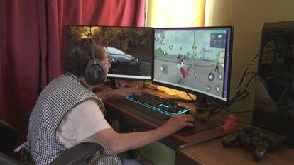 María Elena Arévalo, mejor conocida como la "abuela gamer", es reconocida como una de las figuras más influyentes del videojuego 'Free Fire'.