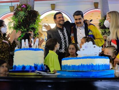 Pablo Montero, vocalista mexicano cantó a Nicolás Maduro, presidente de Venezuela, con motivo de su cumpleaños número 59.