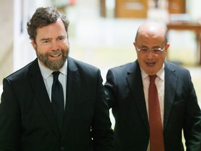 Los dirigentes de Vox salen en tromba para minimizar las críticas de su candidato Tamames