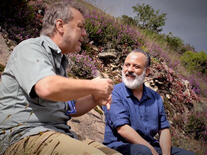 “Lo más pesado que he llevado en mi mochila estos días era a Javier Gutiérrez”