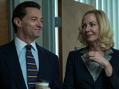 Hugh Jackman y Allison Janney en 'La estafa'. En vídeo, tráiler de la película.