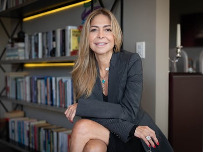 La periodista Diana Calderón, en Bogotá, el 19 de abril de 2024.