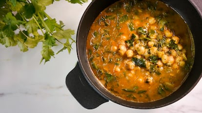 Garbanzos con cilantro, un potaje tradicional extremeño