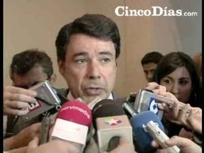 Esperanza Aguirre se niega a hablar sobre la crisis del PP