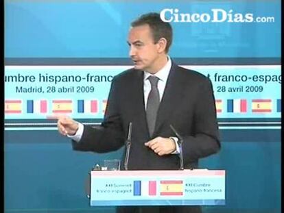 Sarkozy elogia el liderazgo de Zapatero