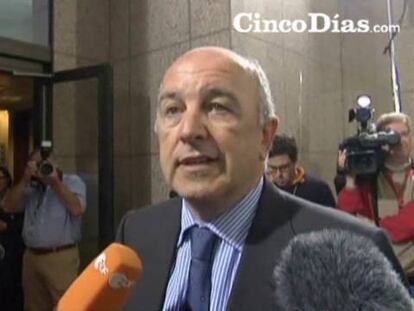 Almunia ve "algunas buenas noticias" en la economía de la UE