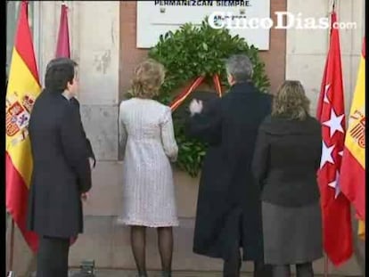 Gallardón y Aguirre homenajean a las víctimas del 11-M