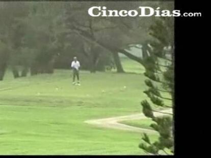 Obama aprovecha sus vacaciones para jugar al golf en Hawai