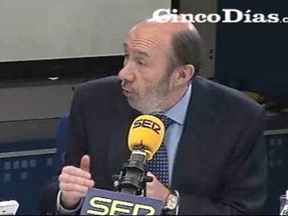 La posibilidad de jubilarse a los 65 años con 41 cotizados afectaría a "una parte muy importante" de los trabajadores