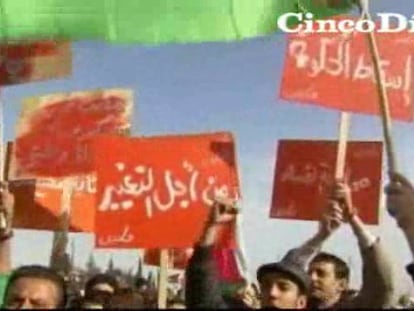 Se extiende el "efecto Túnez"