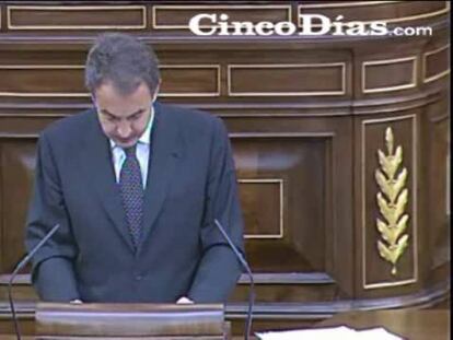 Zapatero: "Abordaremos todas las reformas necesarias, pero a costa de equilibrios sociales no"
