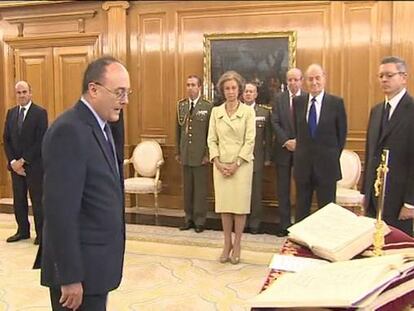 Luis María Linde promete el cargo de gobernador del Banco de España