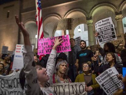 Nova York e Califórnia lideram a resistência a planos de Trump