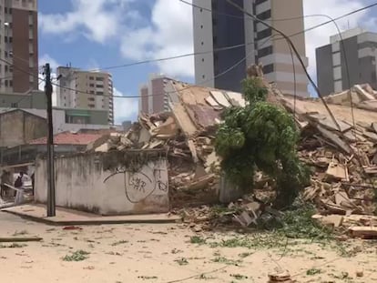 Imagens feitas por moradores do prédio residencial de sete andares que desabou em Fortaleza nesta terça-feira.