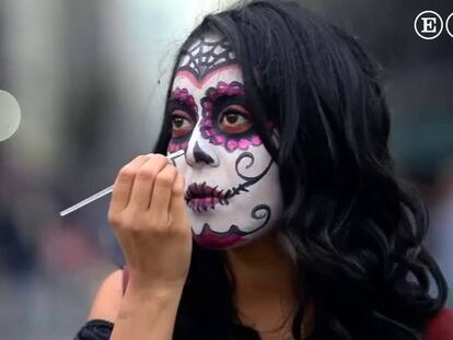La Catrina é uma das figuras mais presentes na festa do Dia dos Mortos, no México.