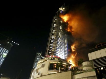 Incendi en un hotel de Dubai.