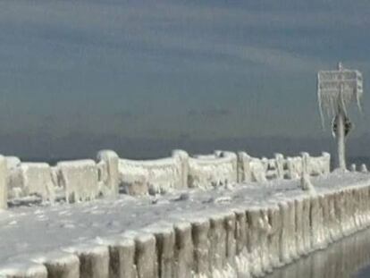 Chicago es glaça amb una sensació de fred de fins a 40 graus sota zero