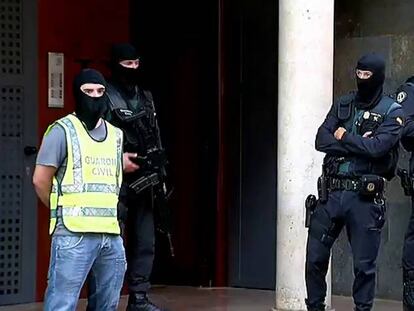 Detinguts a Girona dos germans acusats de finançar l’ISIS