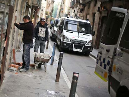 Desalojado el edificio ocupado tras la protesta del domingo en Barcelona