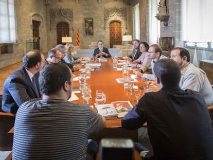 Inicio da reunião no Palau de la Generalitat.