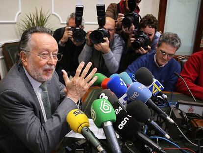 El vicealcalde de Valencia, Alfonso Grau, en la rueda de prensa que ha protagonizado este lunes.