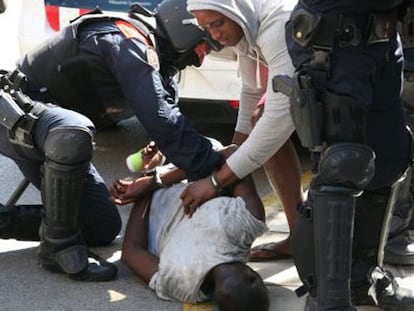 Altercados en Salou por la muerte de un senegalés en una operación policial
