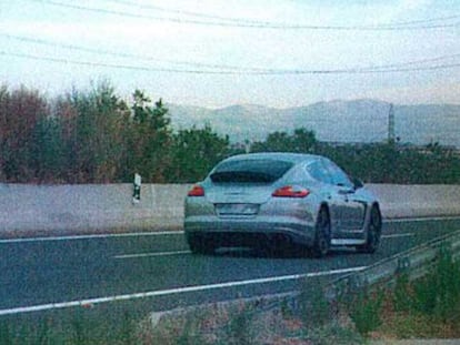 El coche de Amaya fotografiado por el radar de la DGT.