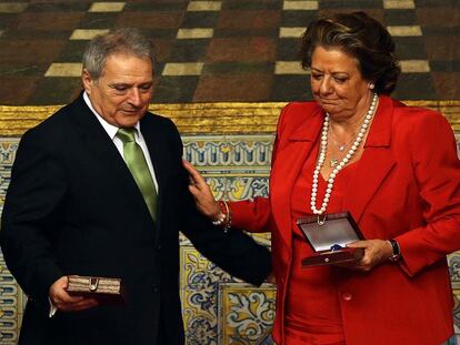 Rita Barberá junto a Rus en un acto institucional en 2013.