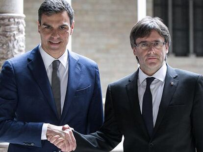 Sánchez, el día que visitó a Puigdemont.