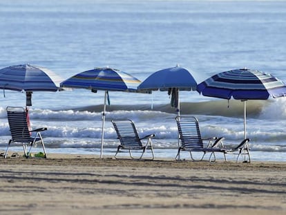 Gandia es uno de los municipios que ha aprobado retirar las sombrillas.