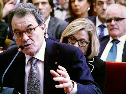 El expresidente de la Generalitat,Artur Mas, declarando ante el juez.