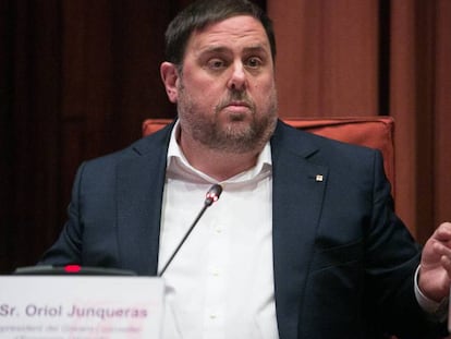 El vicepresidente Oriol Junqueras comparece ante la comision de asuntos institucionales.