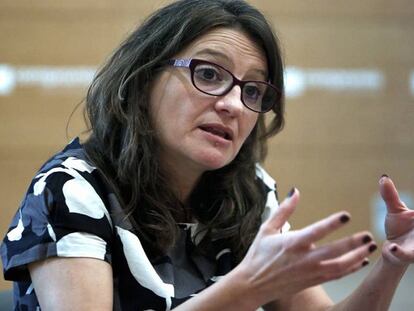 FOTO: Mónica Oltra, durante la entrevista. VÍDEO: Declaraciones de la vicepresidenta de la Generalitat Valenciana, el pasado sábado, tras un acto de Compromís.