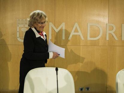 La alcaldesa de Madrid, Manuela Carmena, en el Ayuntamiento. En vídeo, declaraciones de Carmena en 'Hoy por hoy', de la Cadena Ser.