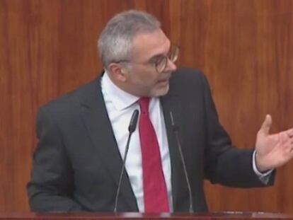 Intervención de Carlos Izquierdo en la Asamblea en la que se refirió a "niños pobres y normales".